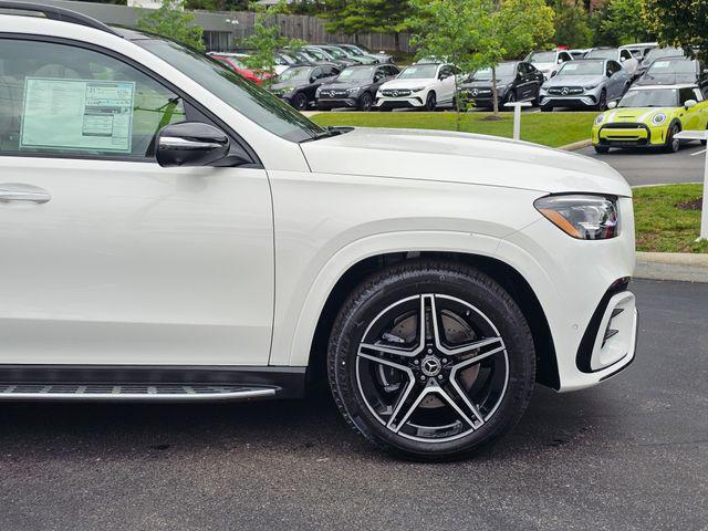 new 2025 Mercedes-Benz GLS 450 car, priced at $102,155