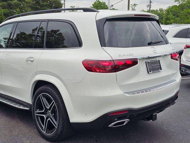 new 2025 Mercedes-Benz GLS 450 car, priced at $102,155