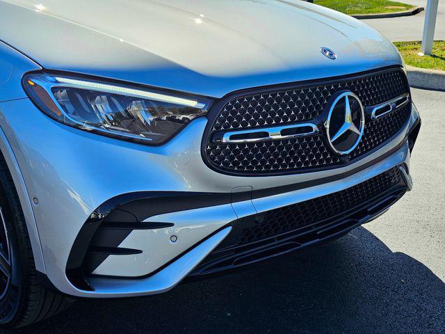 new 2026 Mercedes-Benz GLC 300 car, priced at $60,710