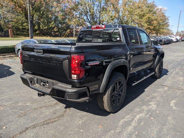 new 2024 Chevrolet Colorado car, priced at $43,815