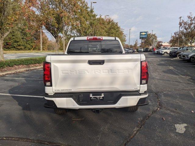 new 2024 Chevrolet Colorado car, priced at $39,115