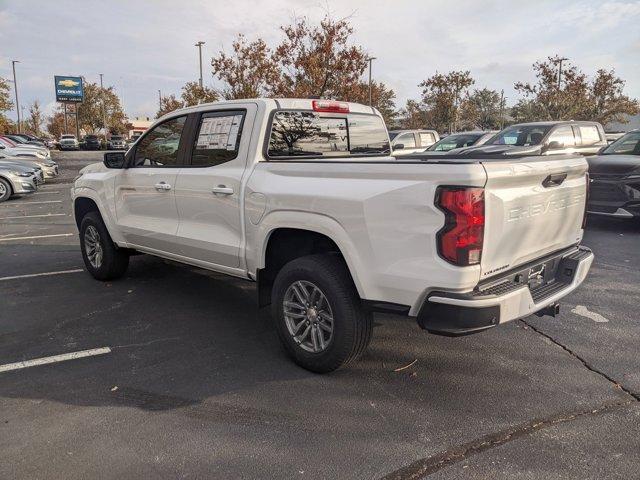 new 2024 Chevrolet Colorado car, priced at $39,115