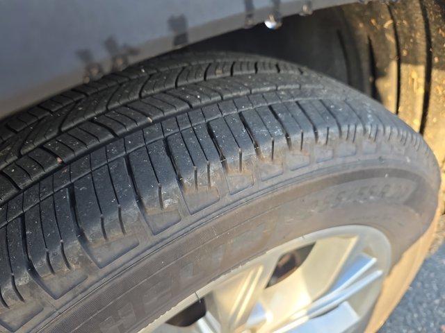 used 2024 Ford Explorer car, priced at $33,900