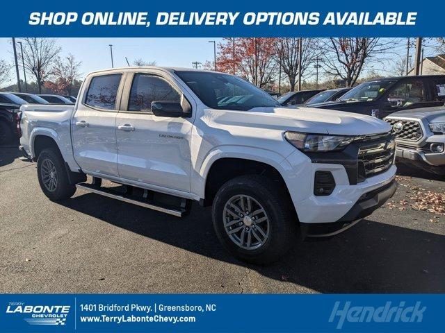 new 2024 Chevrolet Colorado car, priced at $40,605