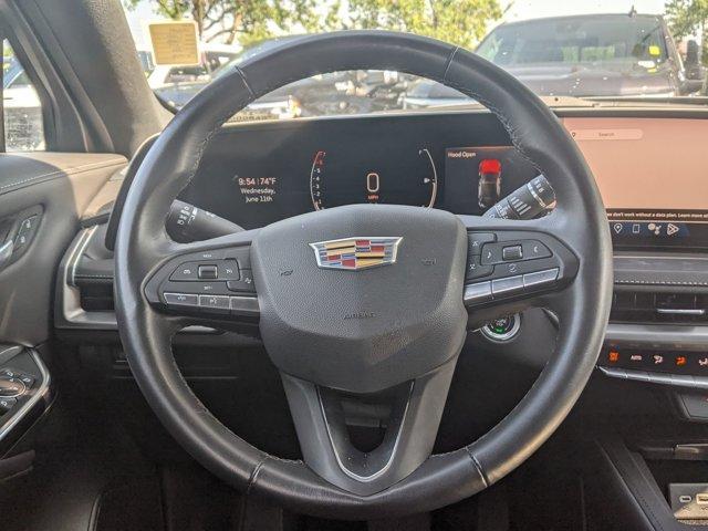 used 2024 Cadillac XT4 car, priced at $34,500