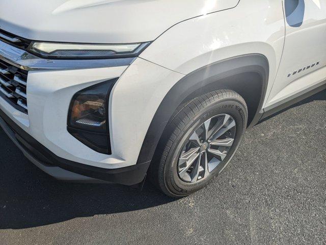 new 2026 Chevrolet Equinox car, priced at $32,045