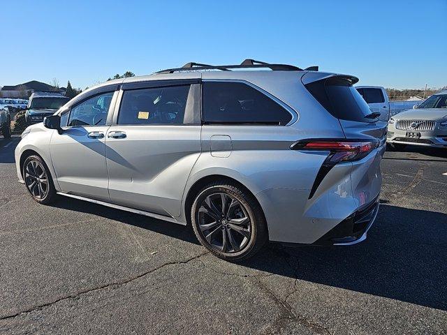 used 2022 Toyota Sienna car, priced at $37,900