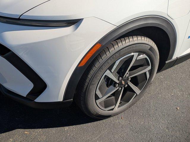 new 2026 Chevrolet Equinox EV car, priced at $43,295