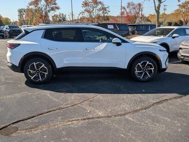 new 2026 Chevrolet Equinox EV car, priced at $43,295