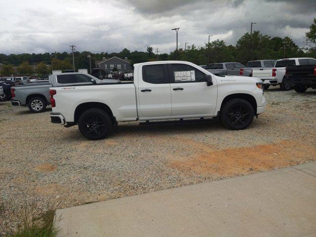 new 2024 Chevrolet Silverado 1500 car, priced at $48,925