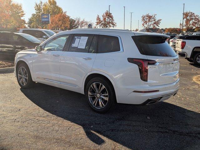 used 2022 Cadillac XT6 car, priced at $35,700