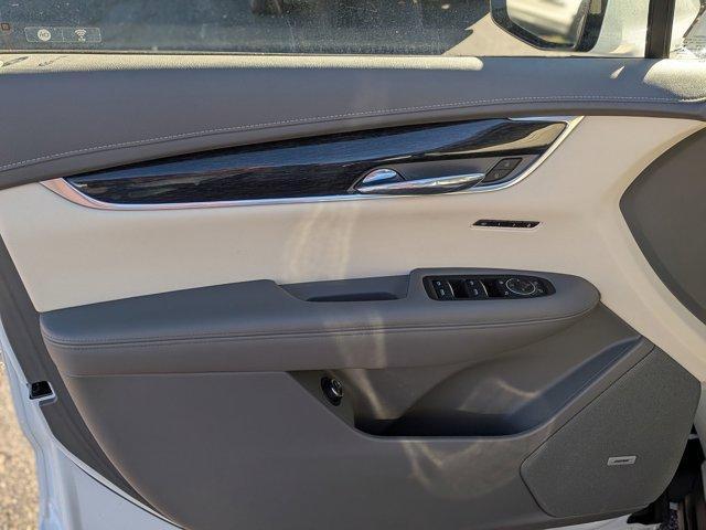 used 2022 Cadillac XT6 car, priced at $35,700