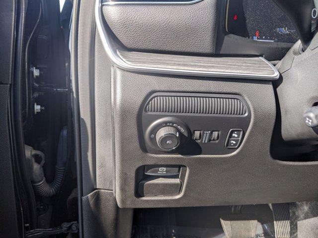 used 2024 Jeep Wagoneer car, priced at $49,400