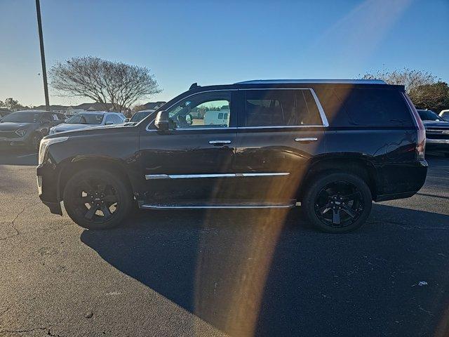 used 2016 Cadillac Escalade car, priced at $25,800