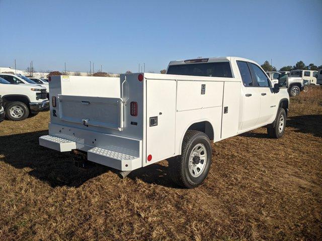 new 2025 Chevrolet Silverado 3500 car, priced at $51,178