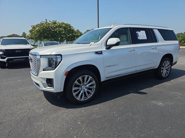 used 2023 GMC Yukon XL car, priced at $65,900