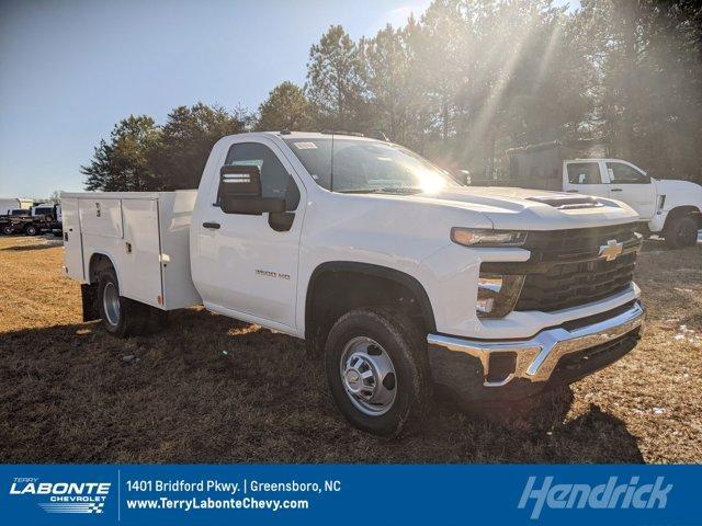 new 2025 Chevrolet Silverado 2500 car, priced at $49,980