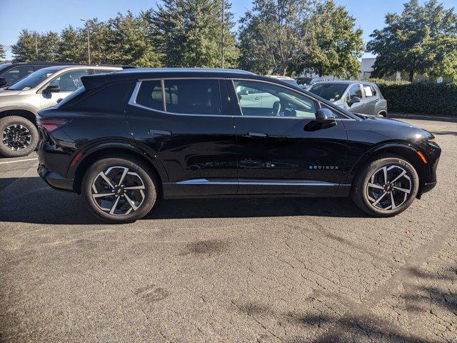 new 2025 Chevrolet Equinox EV car, priced at $43,590