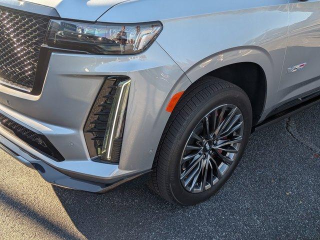 used 2023 Cadillac Escalade ESV car, priced at $119,900