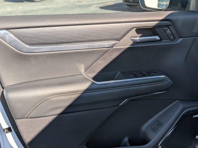 used 2025 GMC Acadia car, priced at $34,900