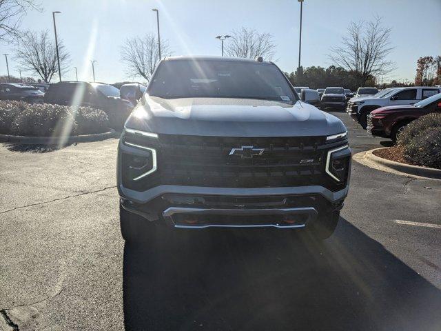 new 2025 Chevrolet Suburban car, priced at $77,625