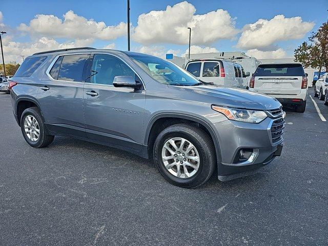 used 2021 Chevrolet Traverse car, priced at $27,400