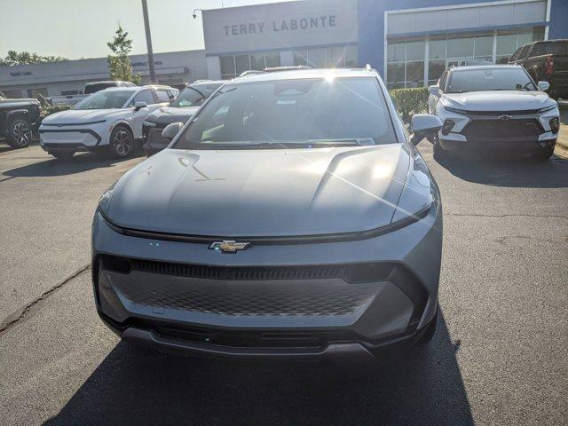 new 2025 Chevrolet Equinox EV car, priced at $43,590