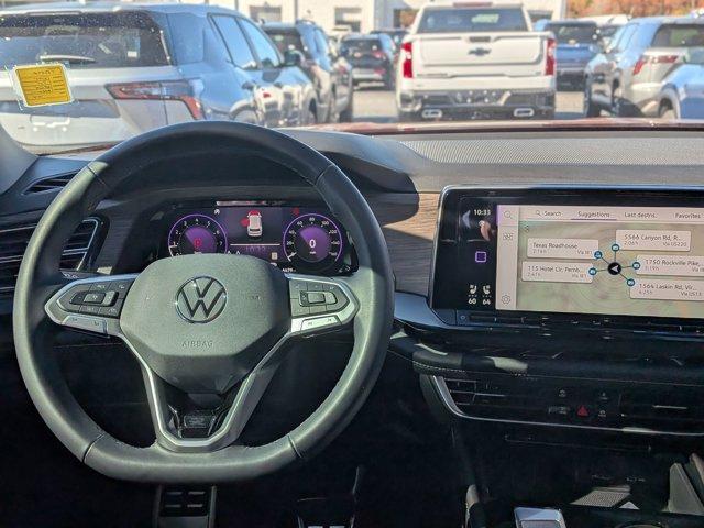 used 2025 Volkswagen Atlas car, priced at $46,900