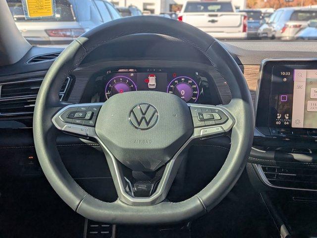 used 2025 Volkswagen Atlas car, priced at $46,900