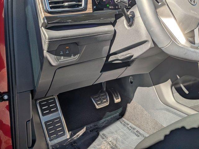 used 2025 Volkswagen Atlas car, priced at $46,900