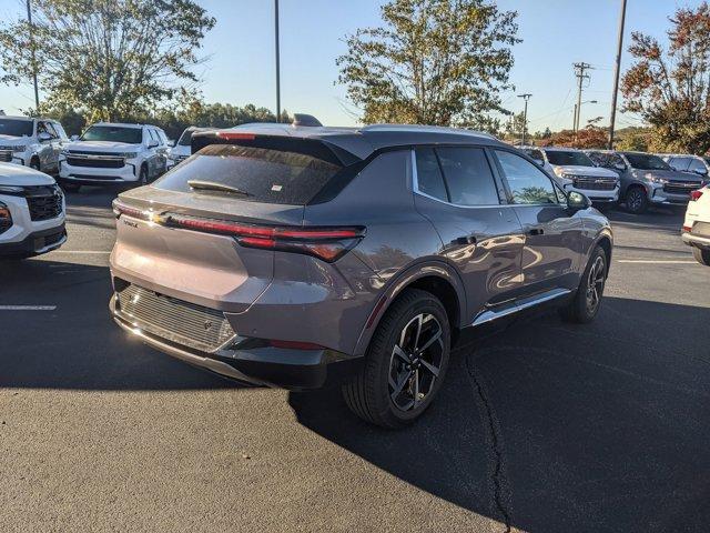 new 2025 Chevrolet Equinox EV car, priced at $43,590