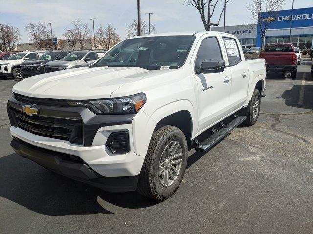 new 2025 Chevrolet Colorado car, priced at $38,490