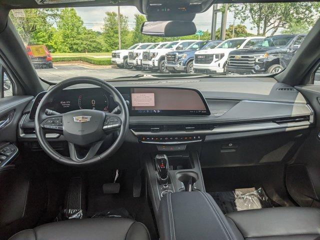 used 2024 Cadillac XT4 car, priced at $32,900