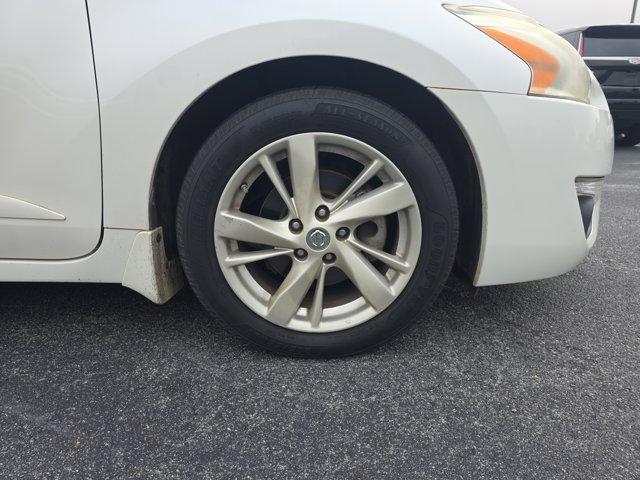 used 2013 Nissan Altima car, priced at $9,900