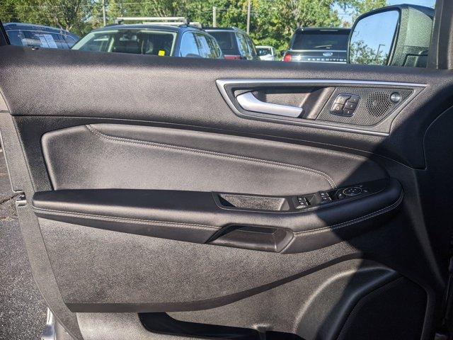 used 2024 Ford Edge car, priced at $25,400