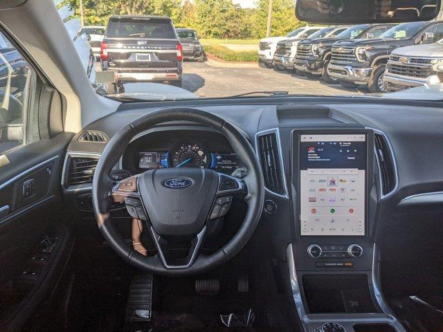 used 2024 Ford Edge car, priced at $25,400