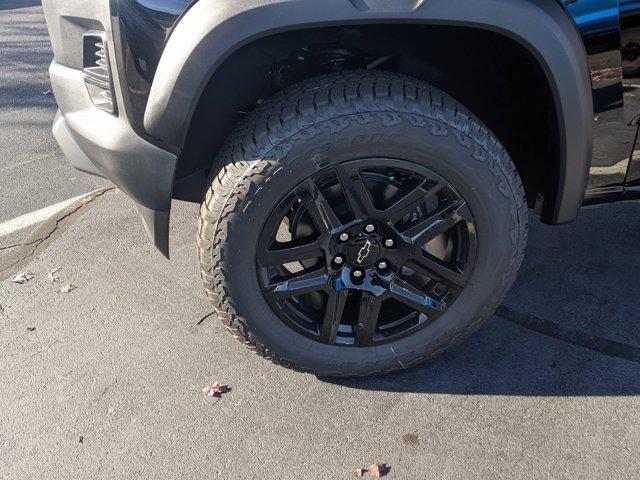 new 2024 Chevrolet Colorado car, priced at $43,815