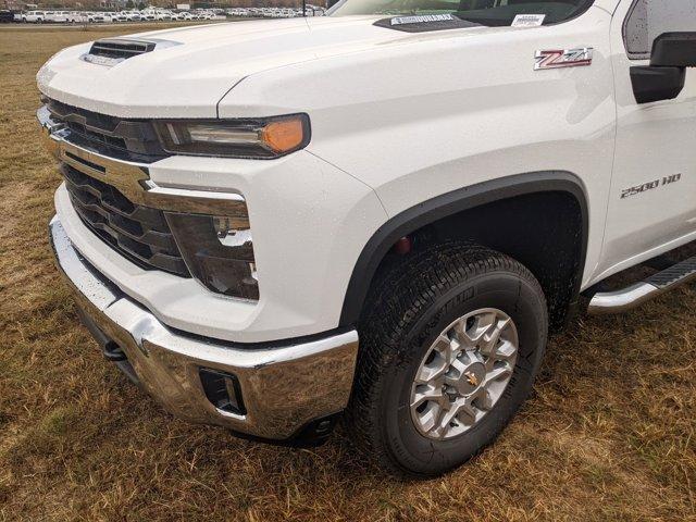 new 2025 Chevrolet Silverado 2500 car, priced at $70,400