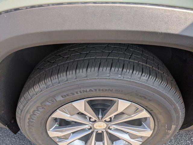 new 2026 Chevrolet Equinox car, priced at $32,990