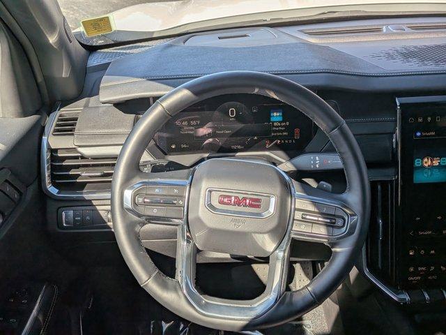 used 2025 GMC Acadia car, priced at $34,900