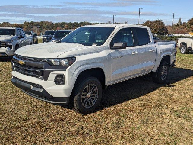 new 2024 Chevrolet Colorado car, priced at $40,605