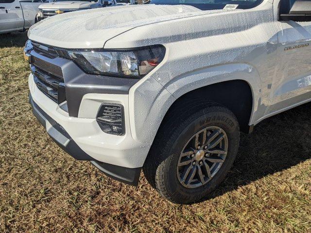 new 2024 Chevrolet Colorado car, priced at $40,605