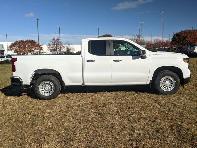 new 2025 Chevrolet Silverado 1500 car, priced at $45,220