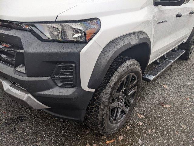 new 2024 Chevrolet Colorado car, priced at $43,815