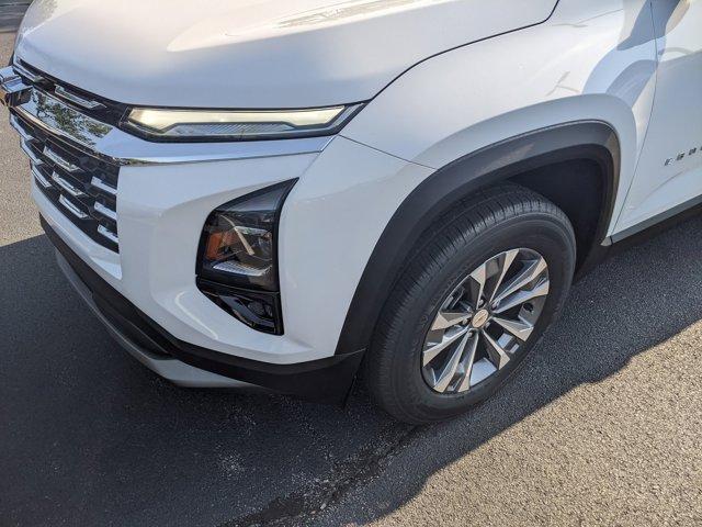 new 2026 Chevrolet Equinox car, priced at $32,990