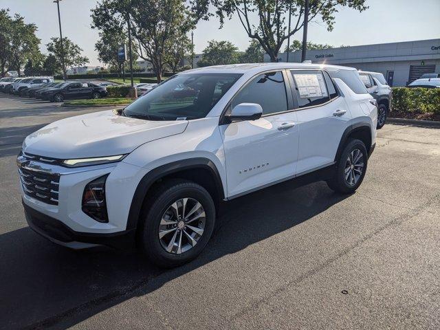 new 2026 Chevrolet Equinox car, priced at $32,990