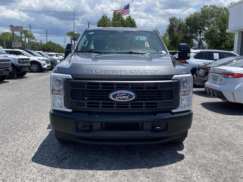 new 2025 Ford F-350 car, priced at $60,270