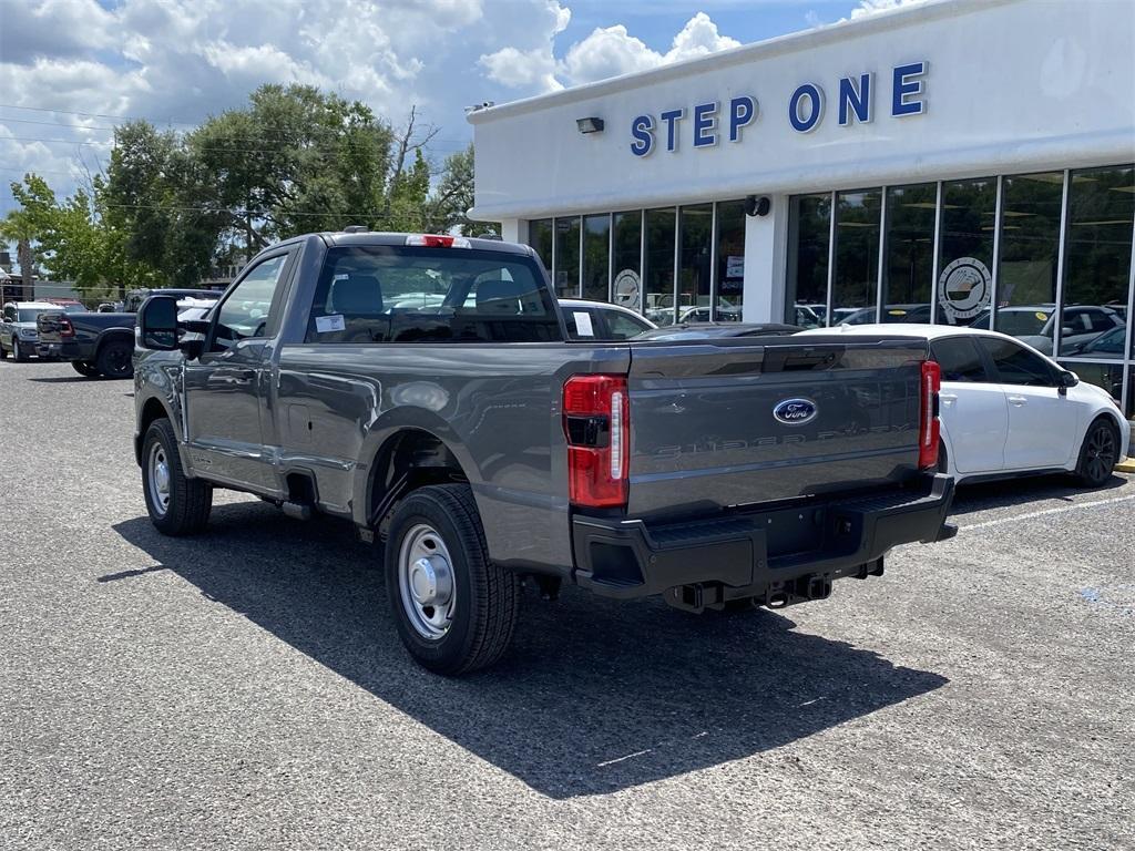 new 2025 Ford F-350 car, priced at $60,270