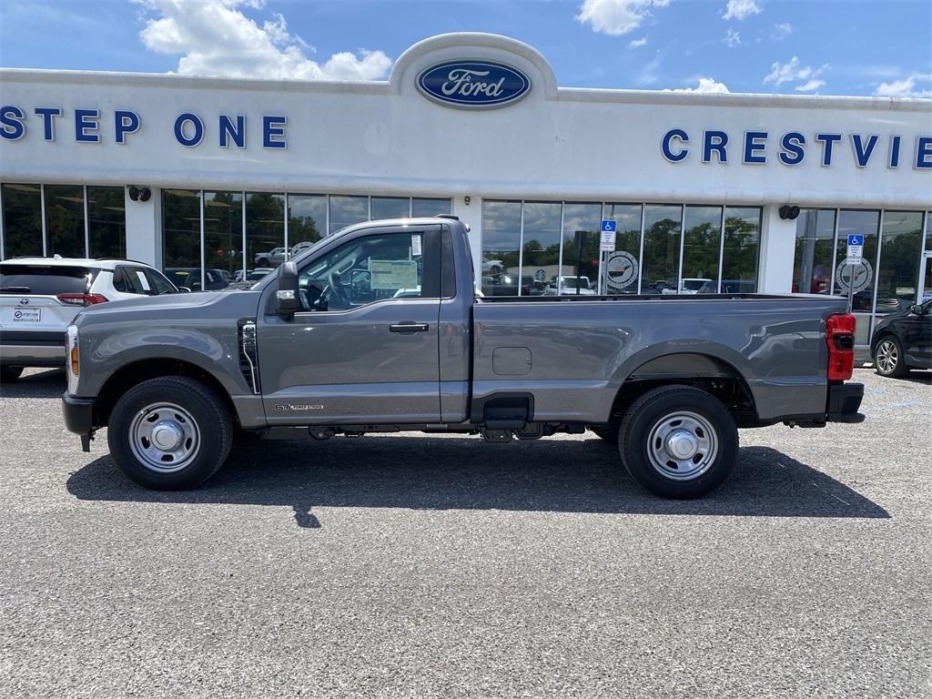 new 2025 Ford F-350 car, priced at $60,270