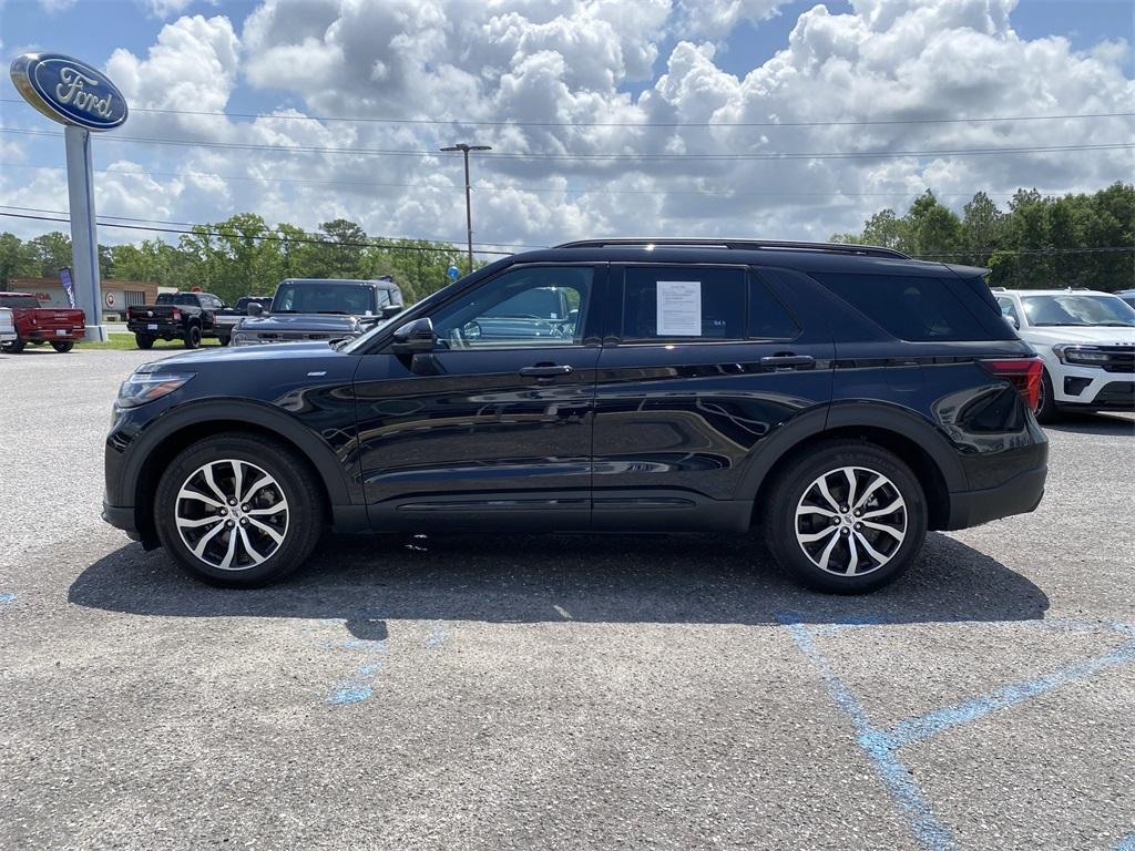 used 2025 Ford Explorer car, priced at $43,367